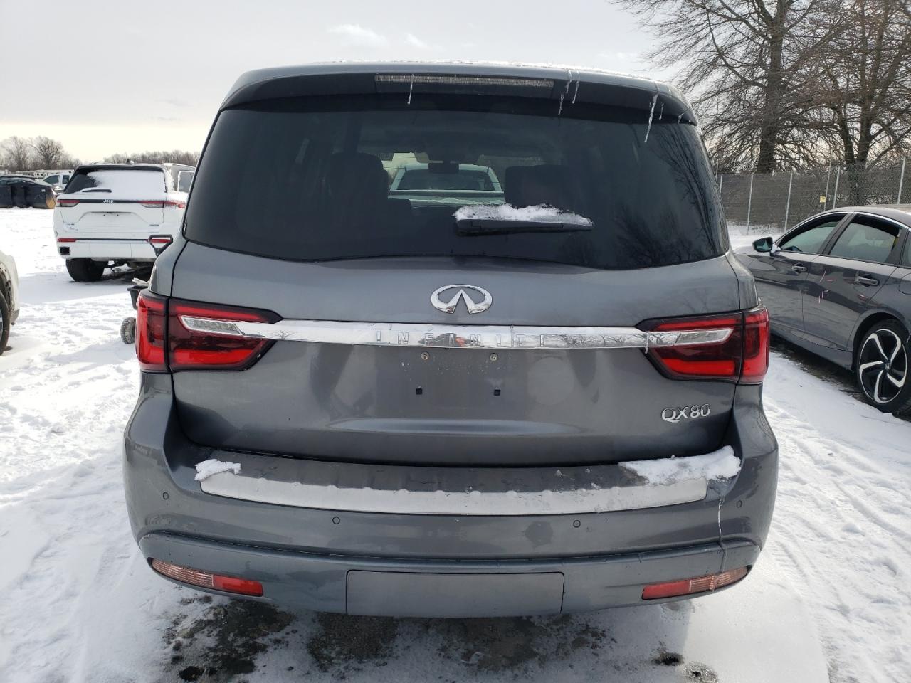 2018 Infiniti QX80 - Image 6