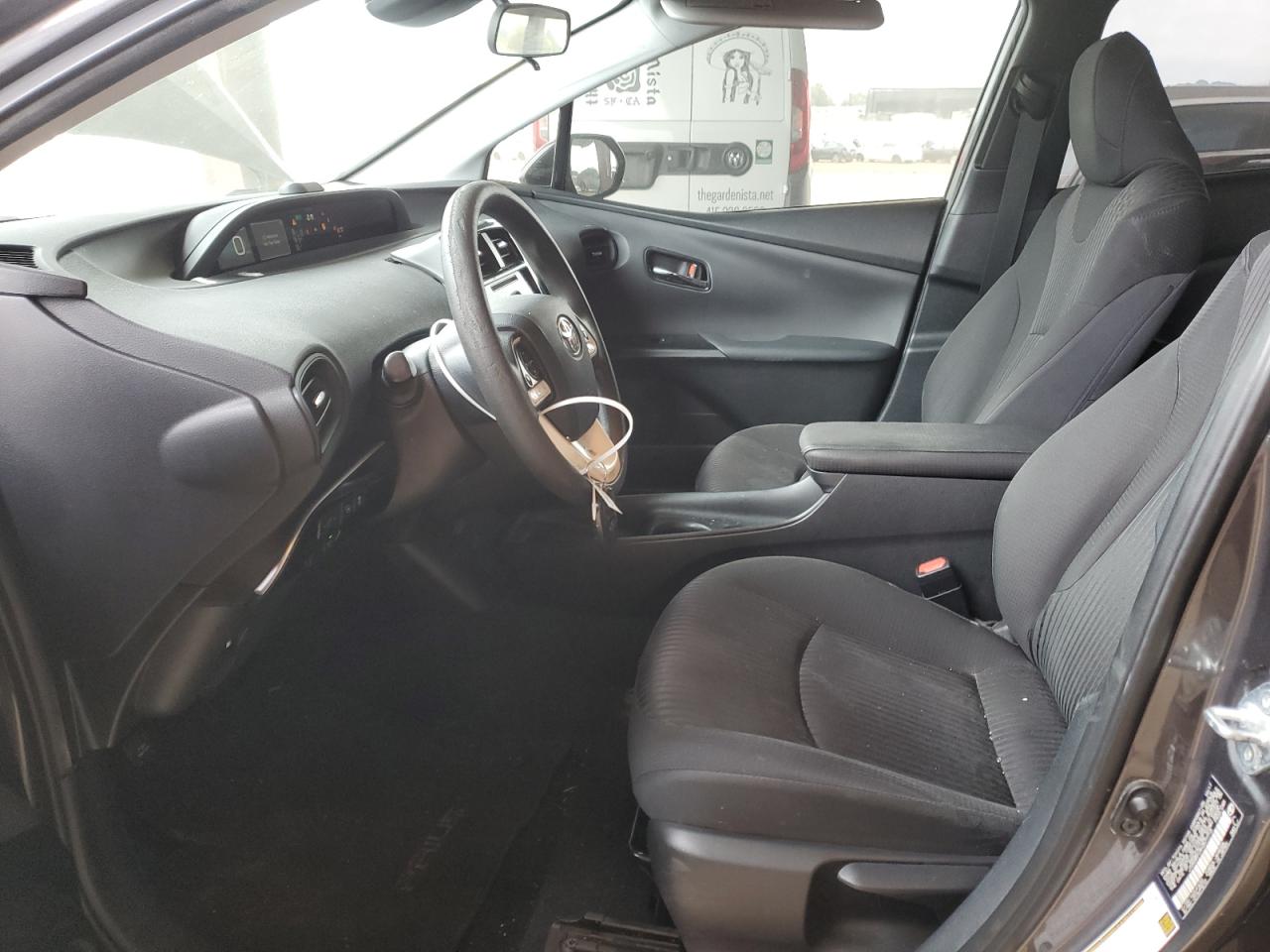 2017 Toyota Prius - Image 7