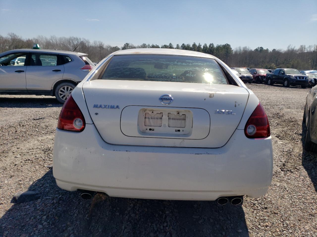 2005 Nissan Maxima - Image 6