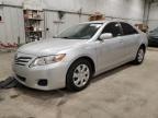 2011 Toyota Camry Base продається в Milwaukee, WI - Front End