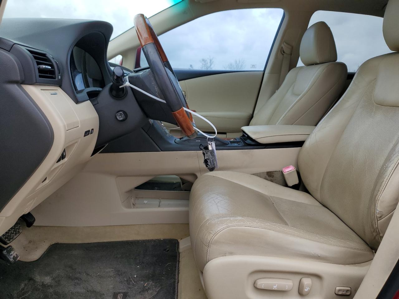 2011 Lexus RX - Image 7