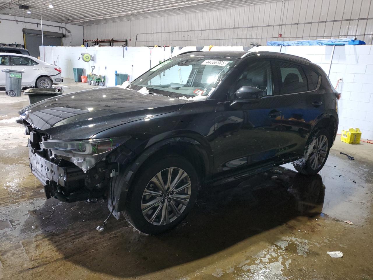 2023 Mazda Cx-5 Signature for Sale in Candia, NH - Front End