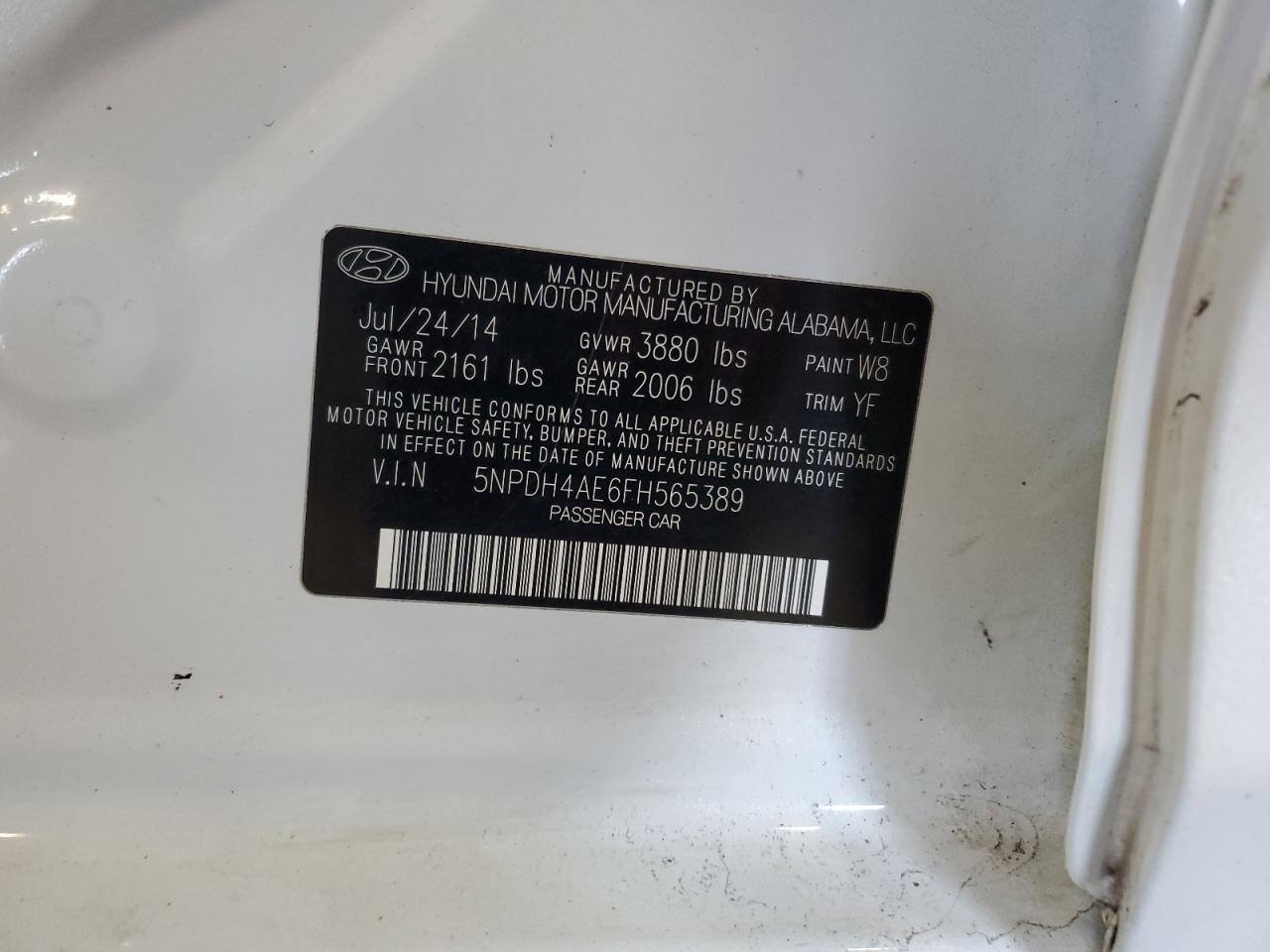 2015 Hyundai Elantra - Image 12