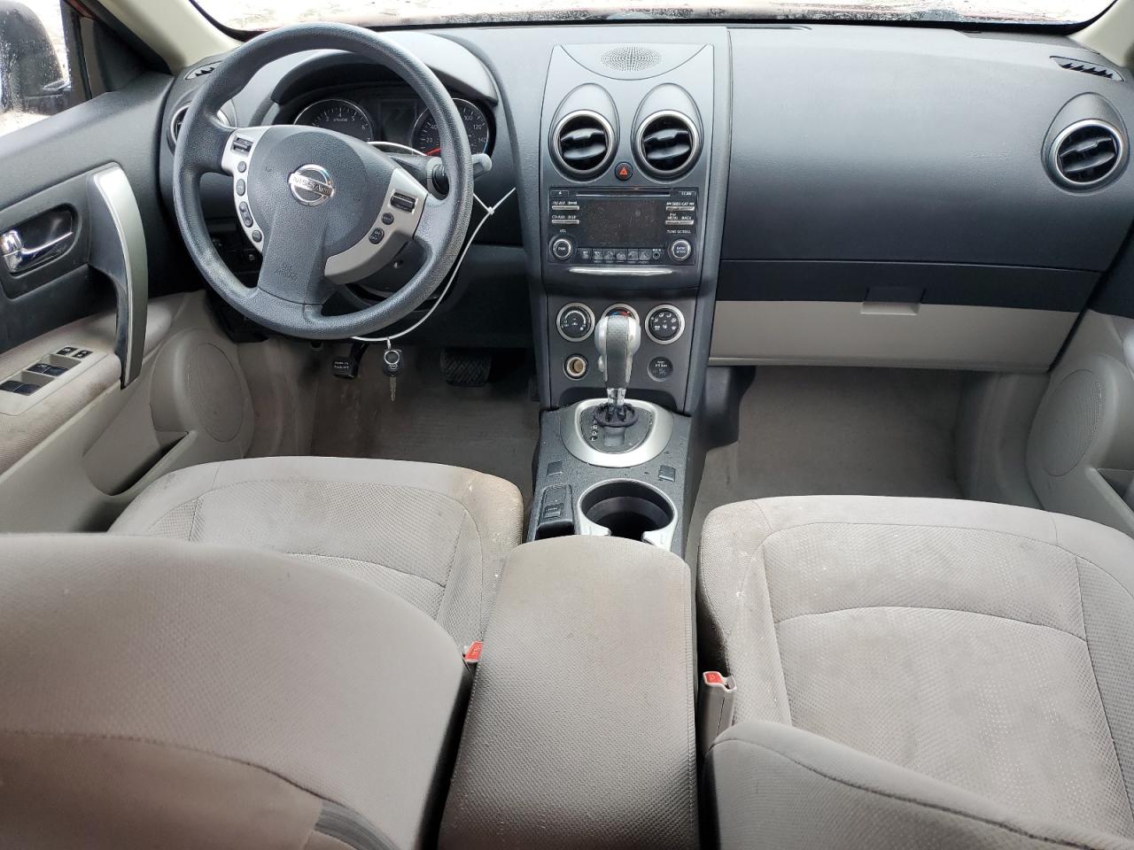 2015 Nissan Rogue - Image 8