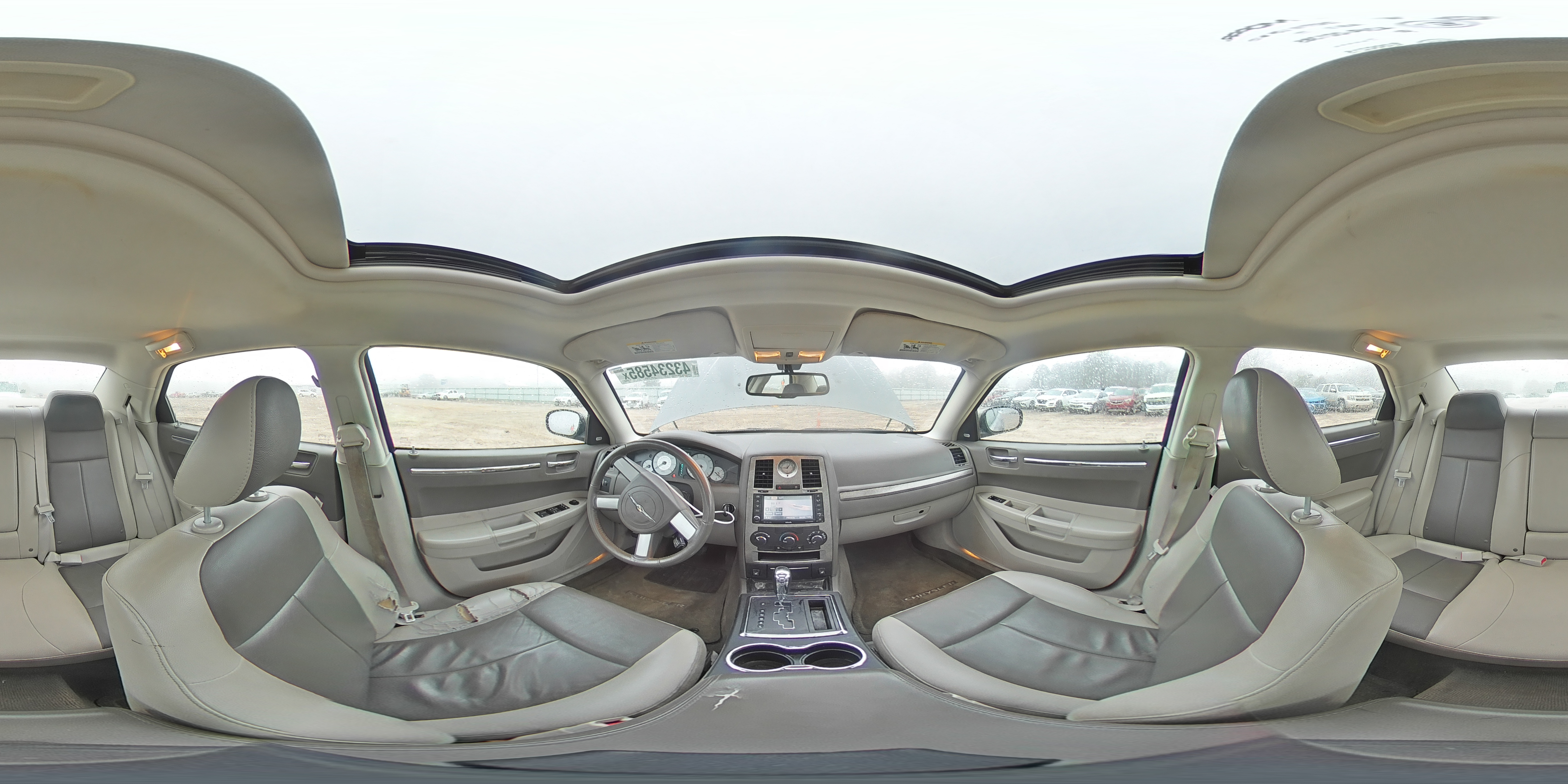 2008 Chrysler 300 - Image 12