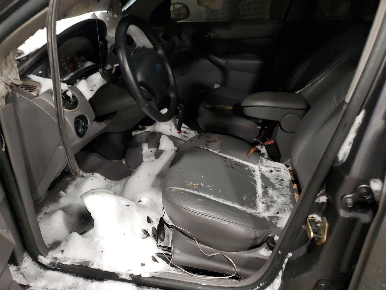 2003 Ford Focus - Image 7