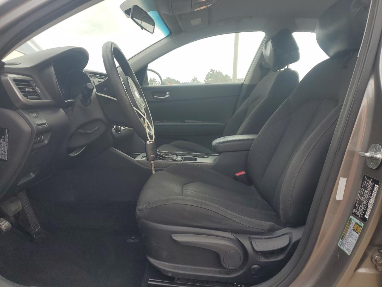 2016 Kia Optima - Image 7