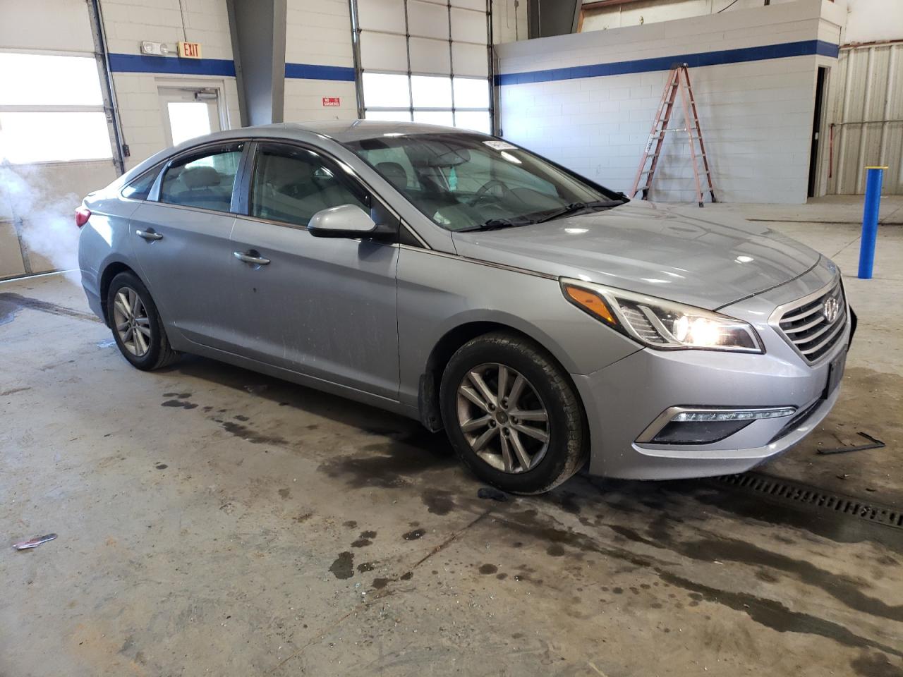 2015 Hyundai Sonata - Image 4