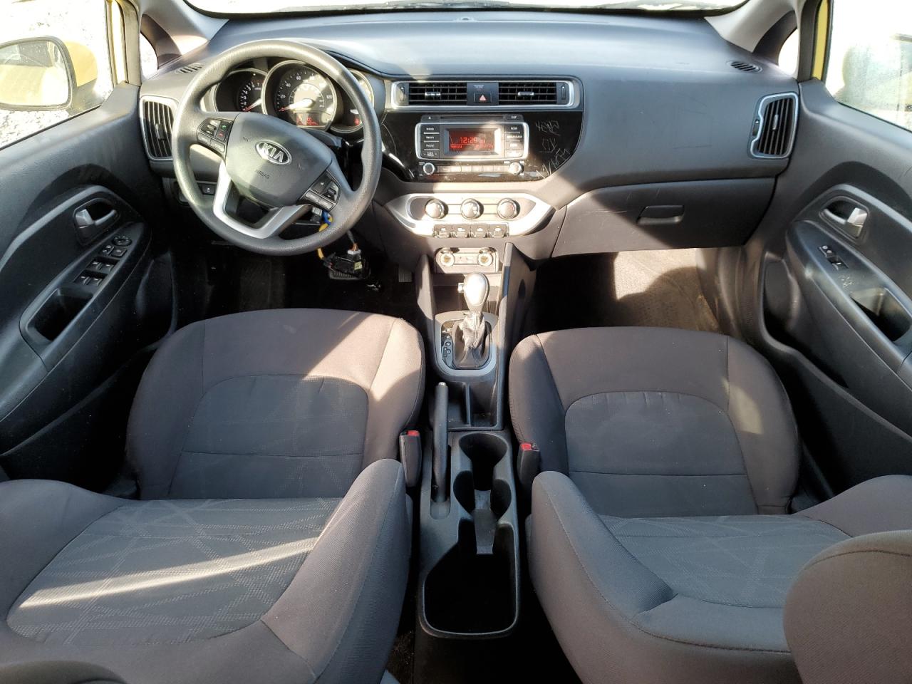 2016 Kia Rio - Image 8