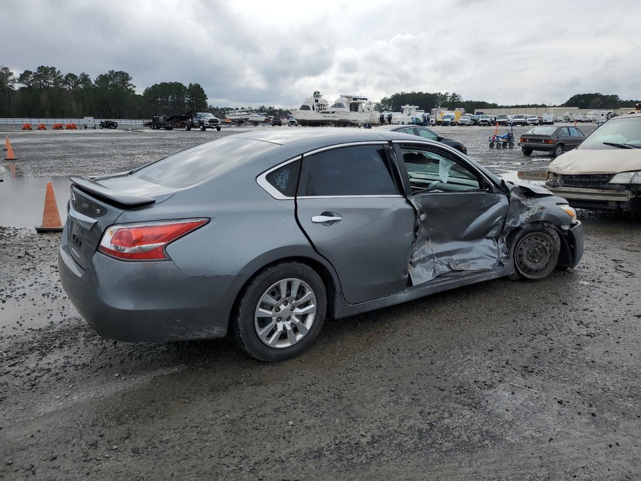 2015 Nissan Altima - Image 3