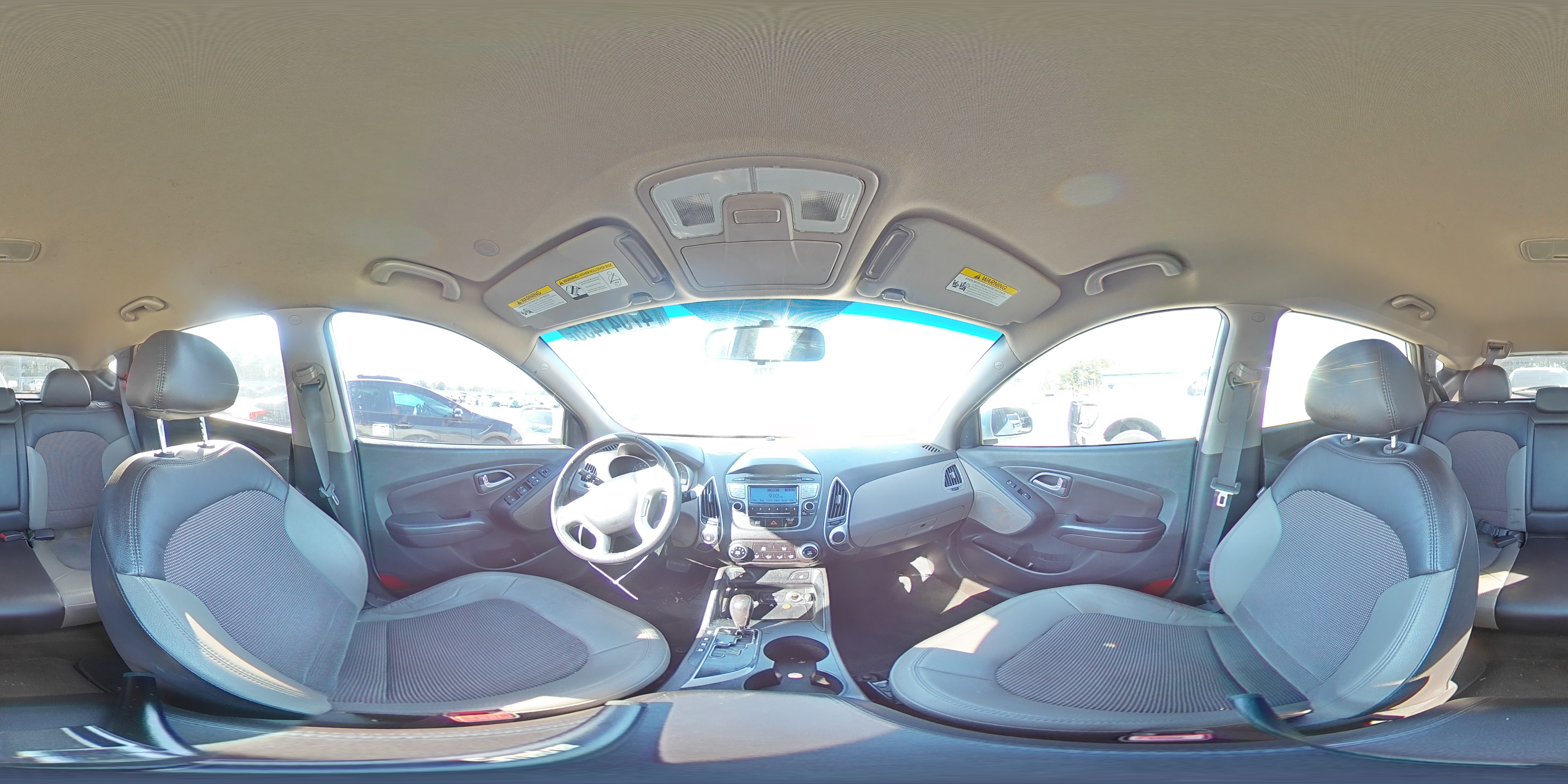 2013 Hyundai Tucson - Image 15
