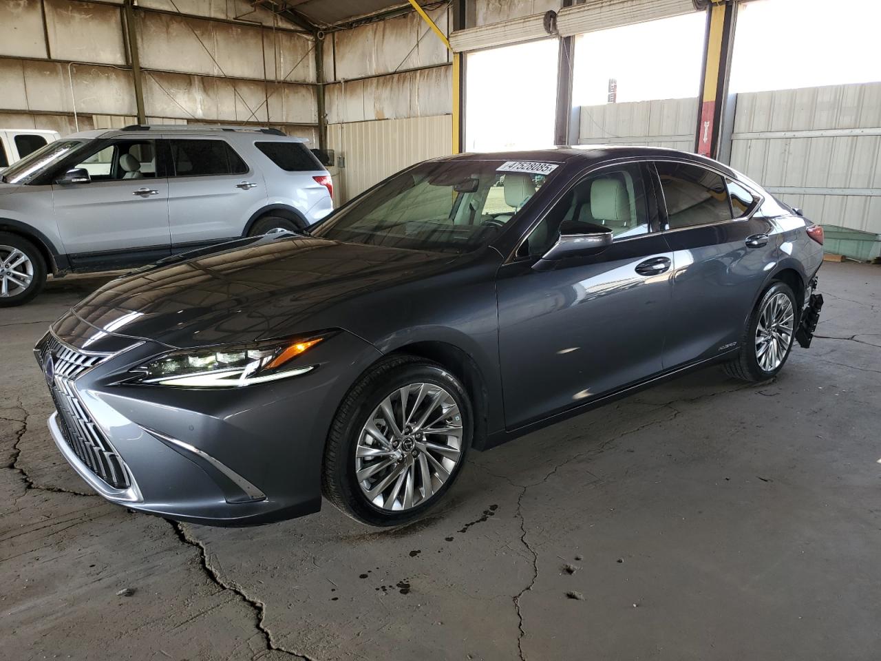 2022 Lexus ES - Image 1