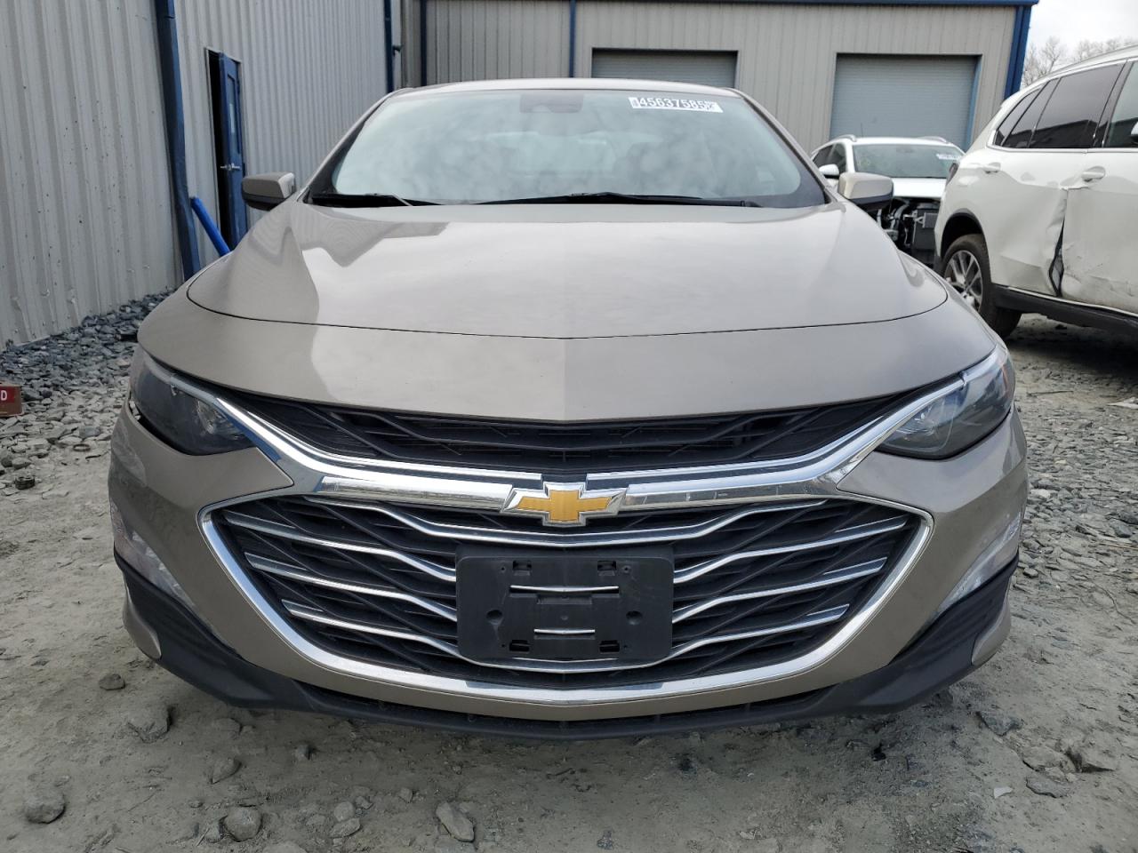 2023 Chevrolet Malibu - Image 5