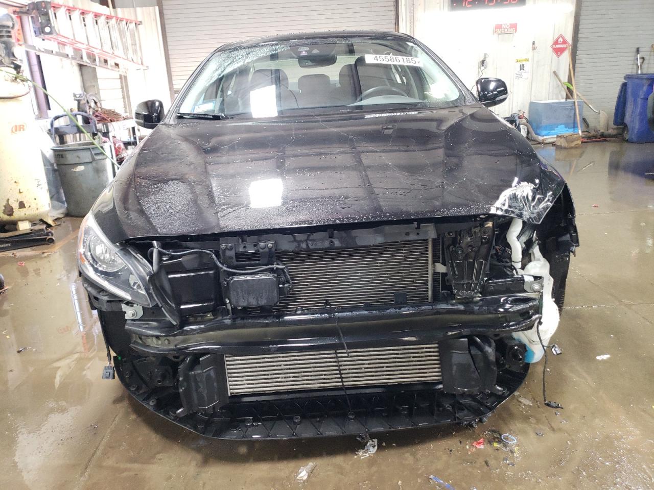 2017 Volvo S60 - Image 5