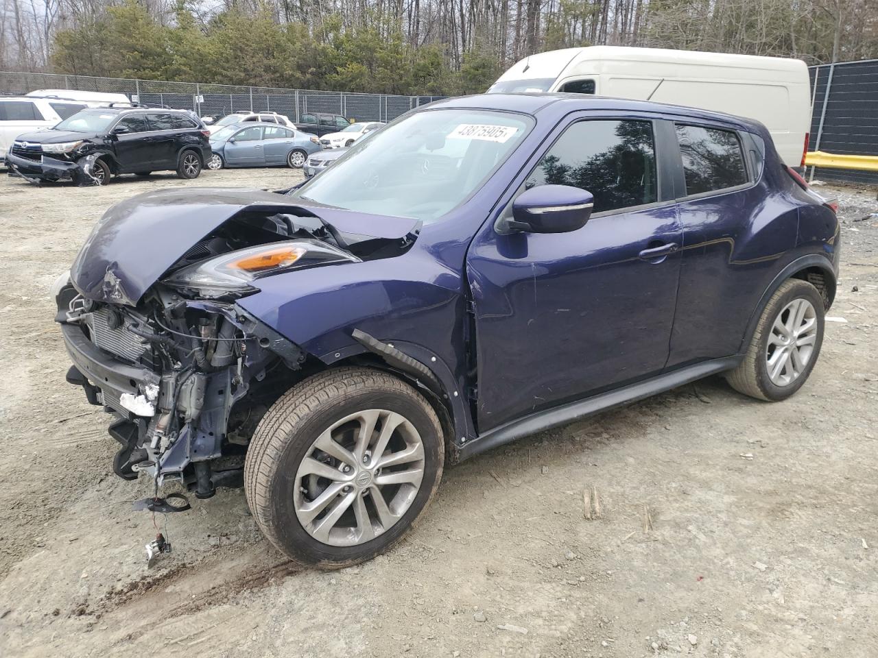 2015 Nissan Juke - Image 1