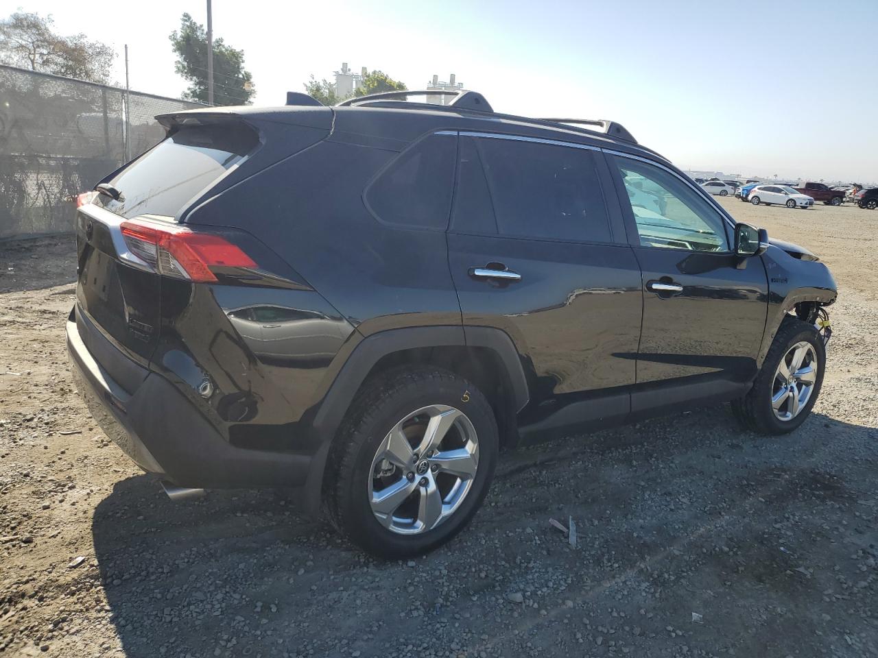 2021 Toyota RAV 4 - Image 3