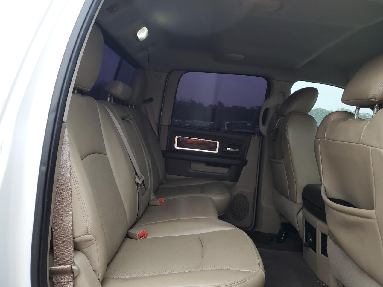 2011 Dodge RAM - Image 11