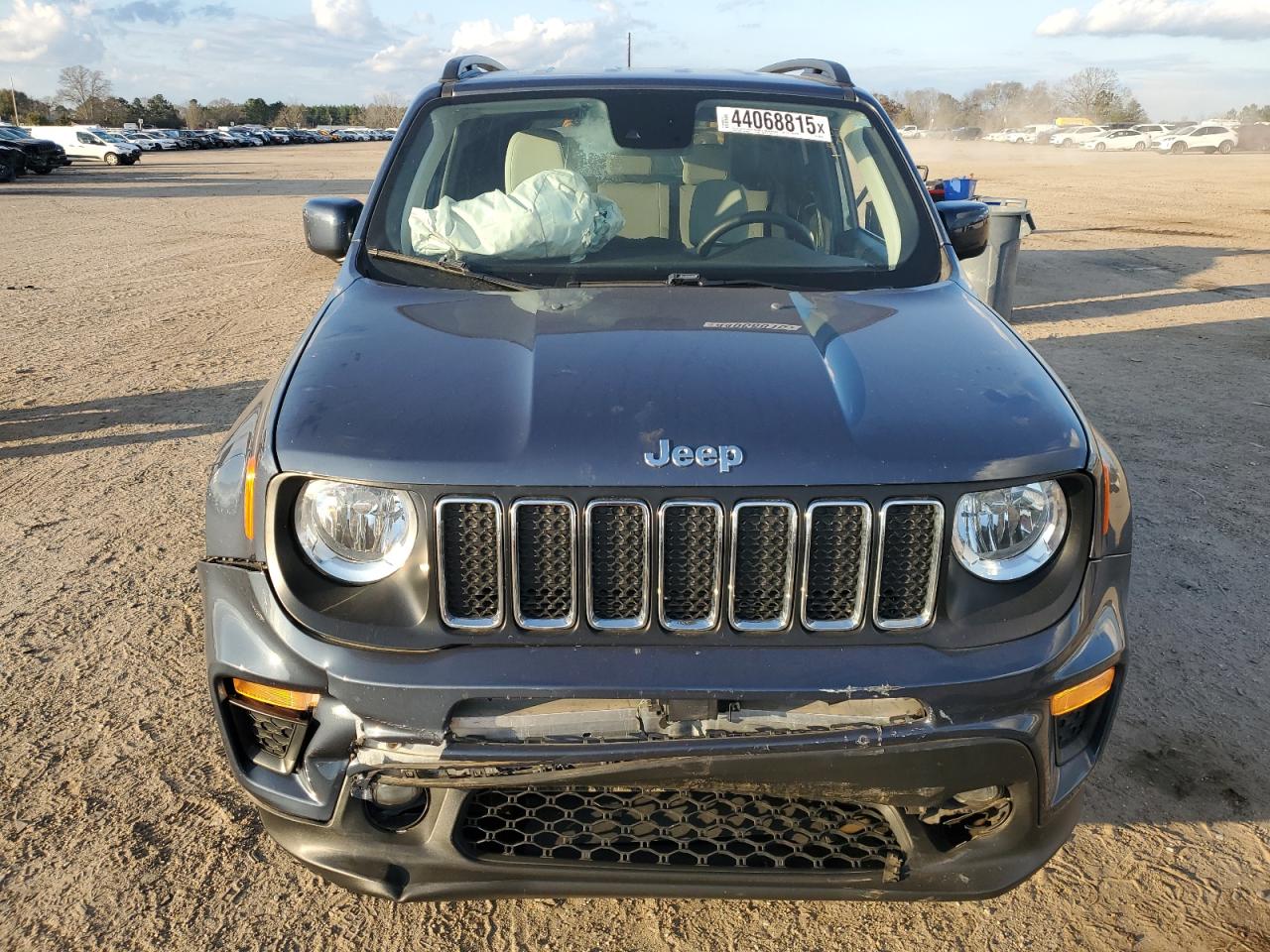 2021 Jeep Renegade - Image 5