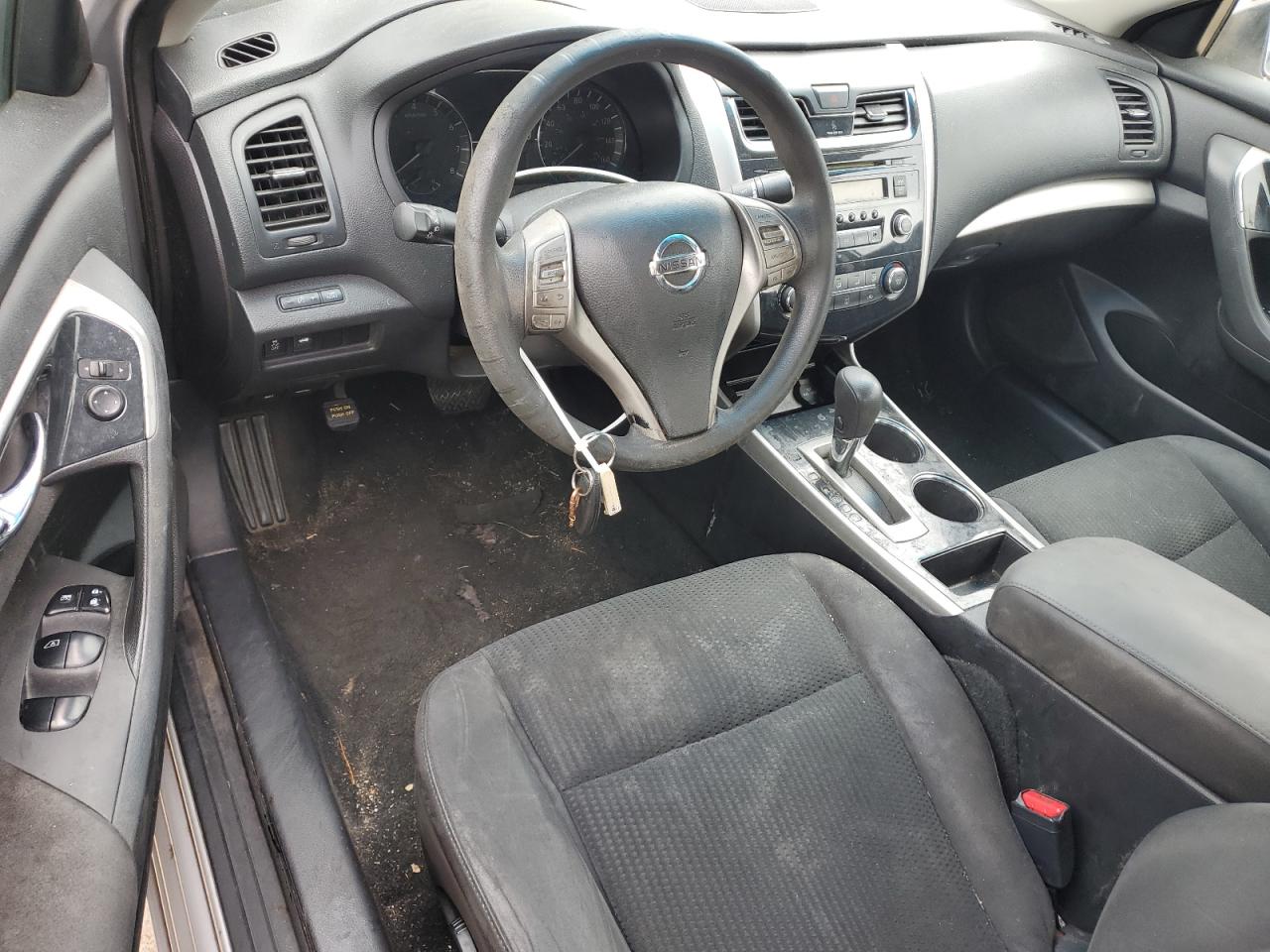 2014 Nissan Altima - Image 8