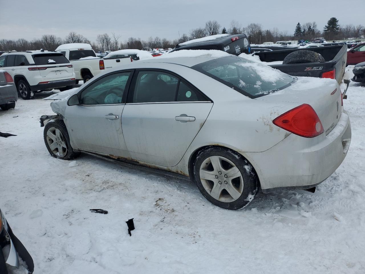 2009 Pontiac G6 - Image 2