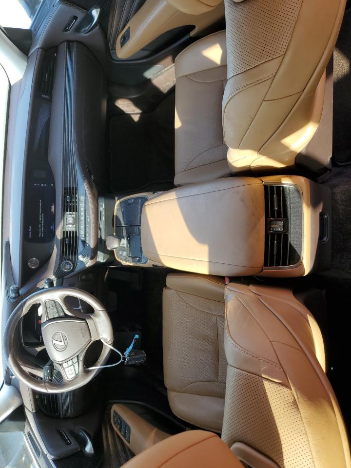 2020 Lexus LS - Image 8