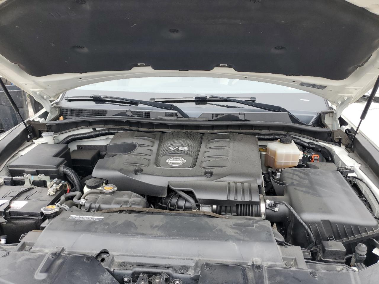 2019 Nissan Armada - Image 13