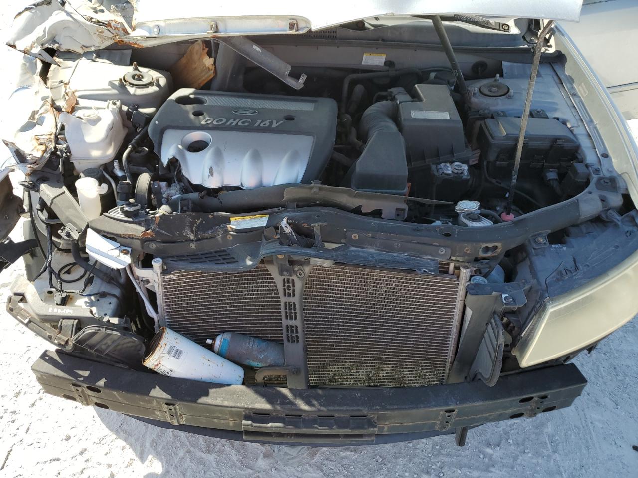 2008 Hyundai Sonata - Image 11