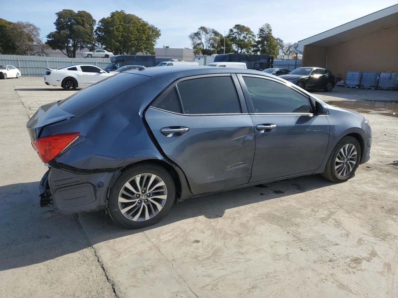 5YFBURHE7HP710502 TOYOTA COROLLA 2017
