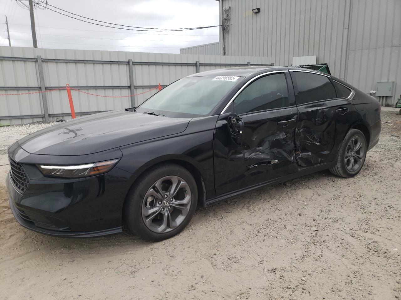 1HGCY1F39RA009544 HONDA ACCORD 2024