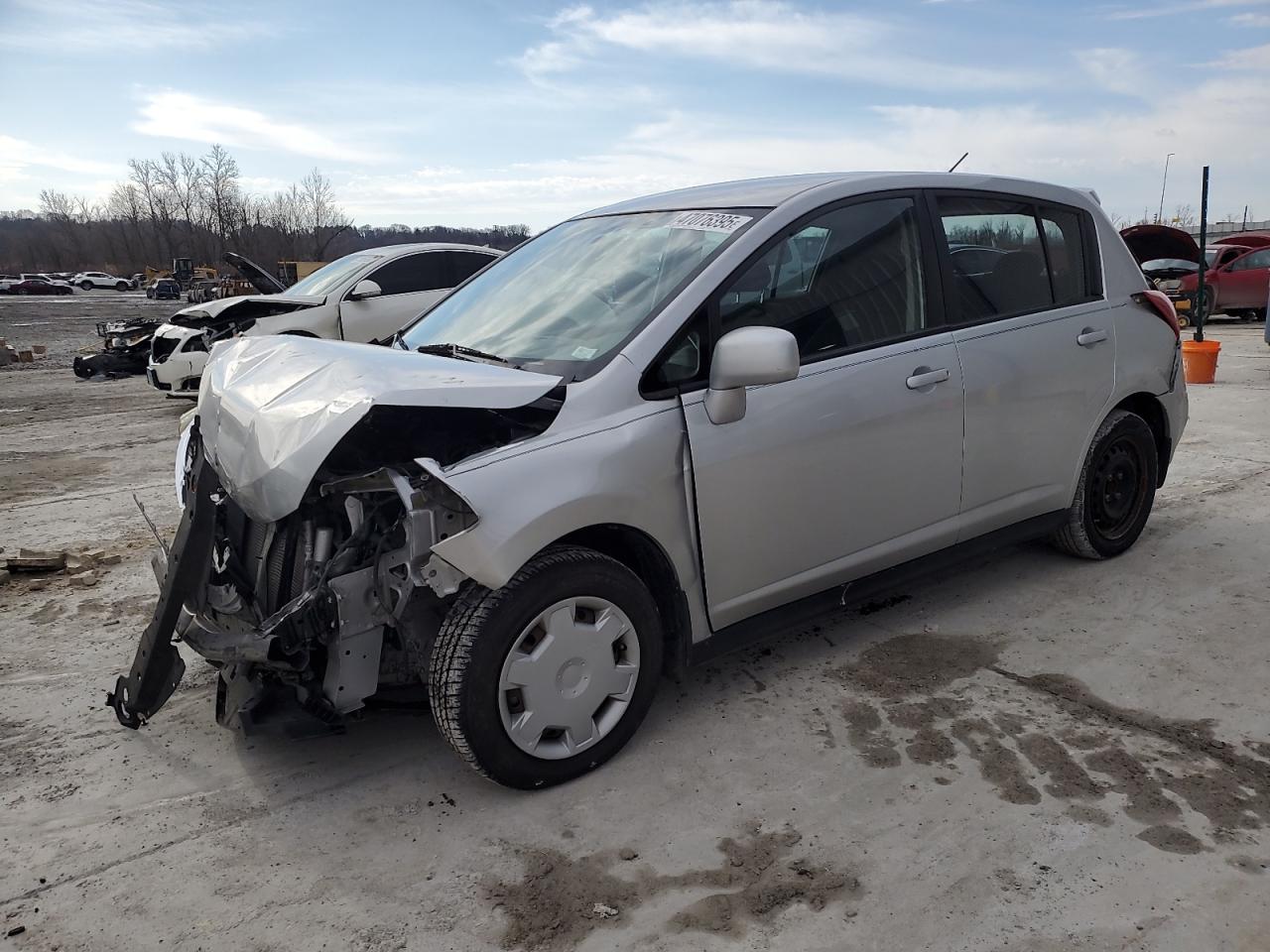 2009 Nissan Versa - Image 1