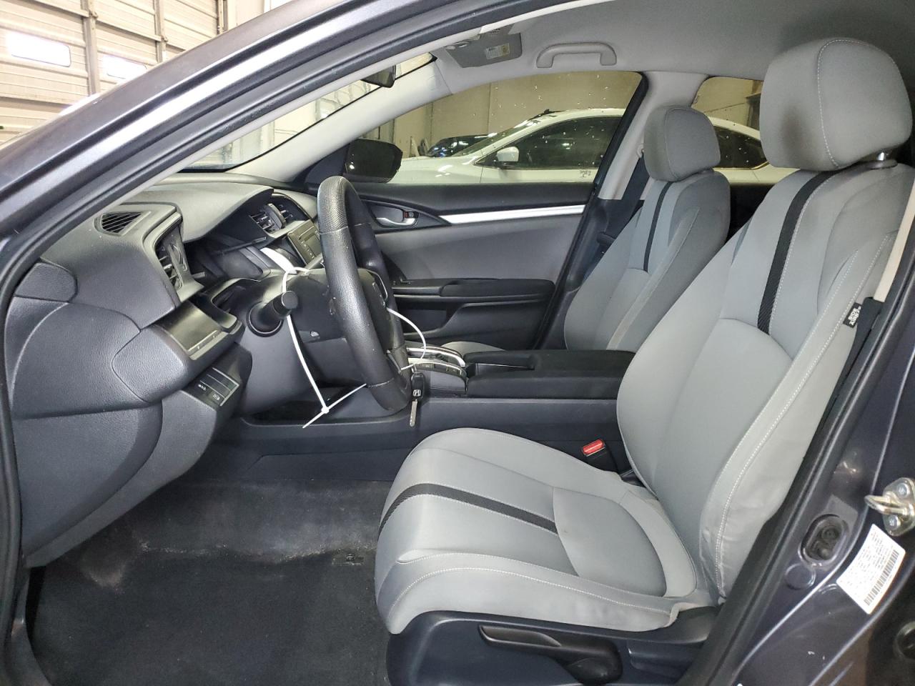 2HGFC2F53GH555029 HONDA CIVIC 2016