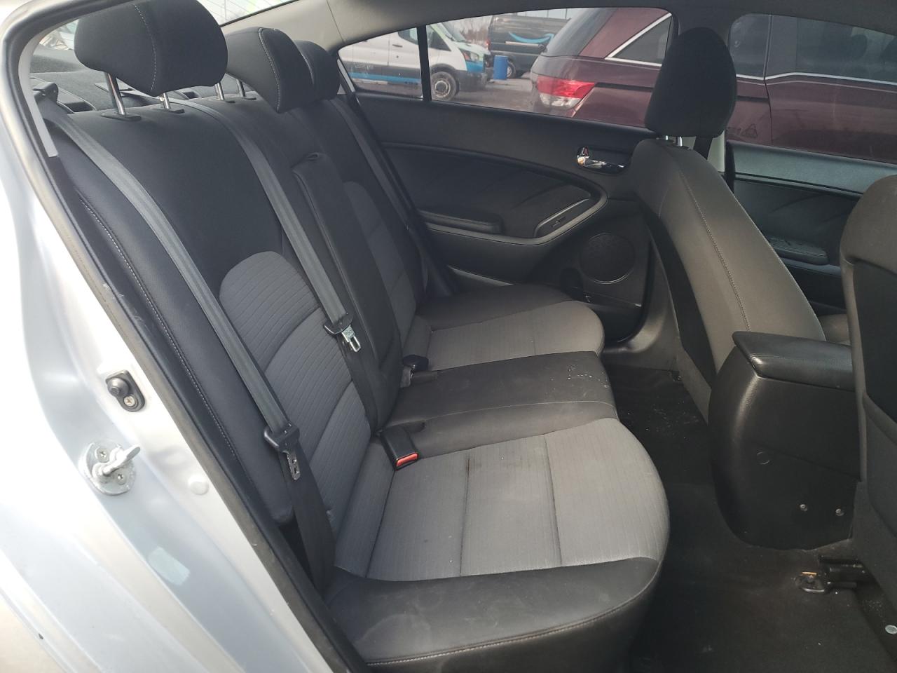 2014 Kia Forte - Image 10