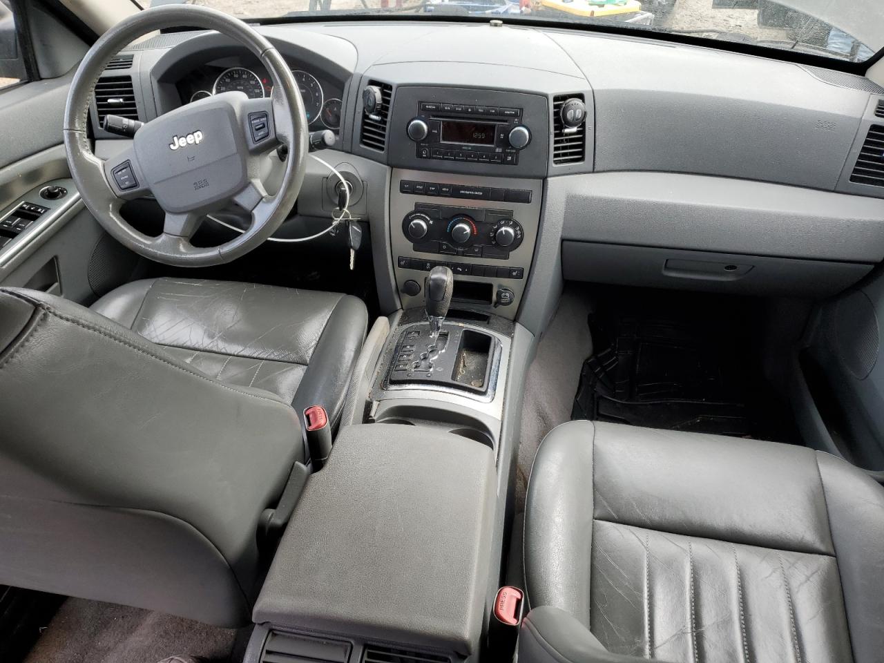 2007 Jeep Grand Cherokee - Image 8