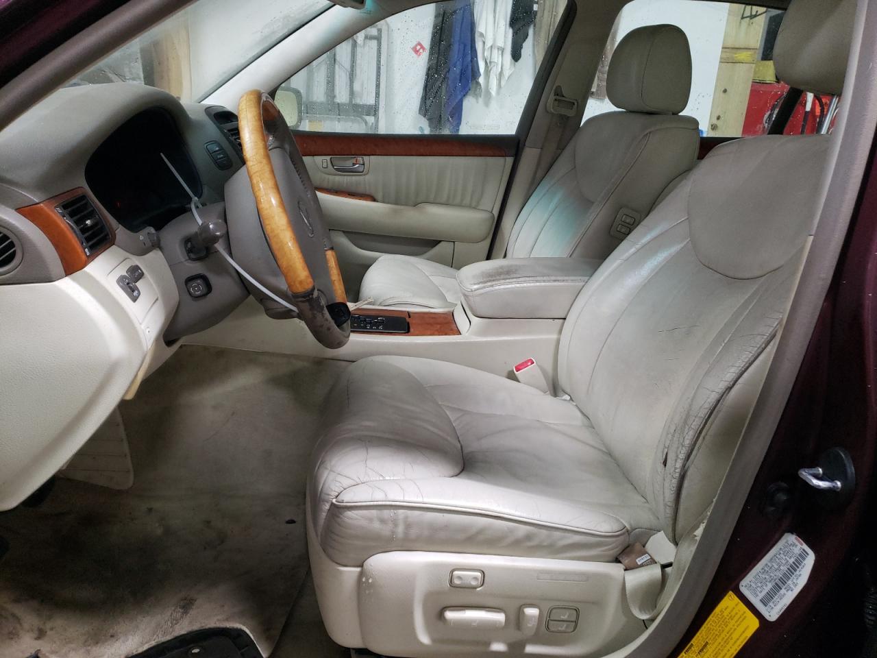 2001 Lexus LS - Image 7