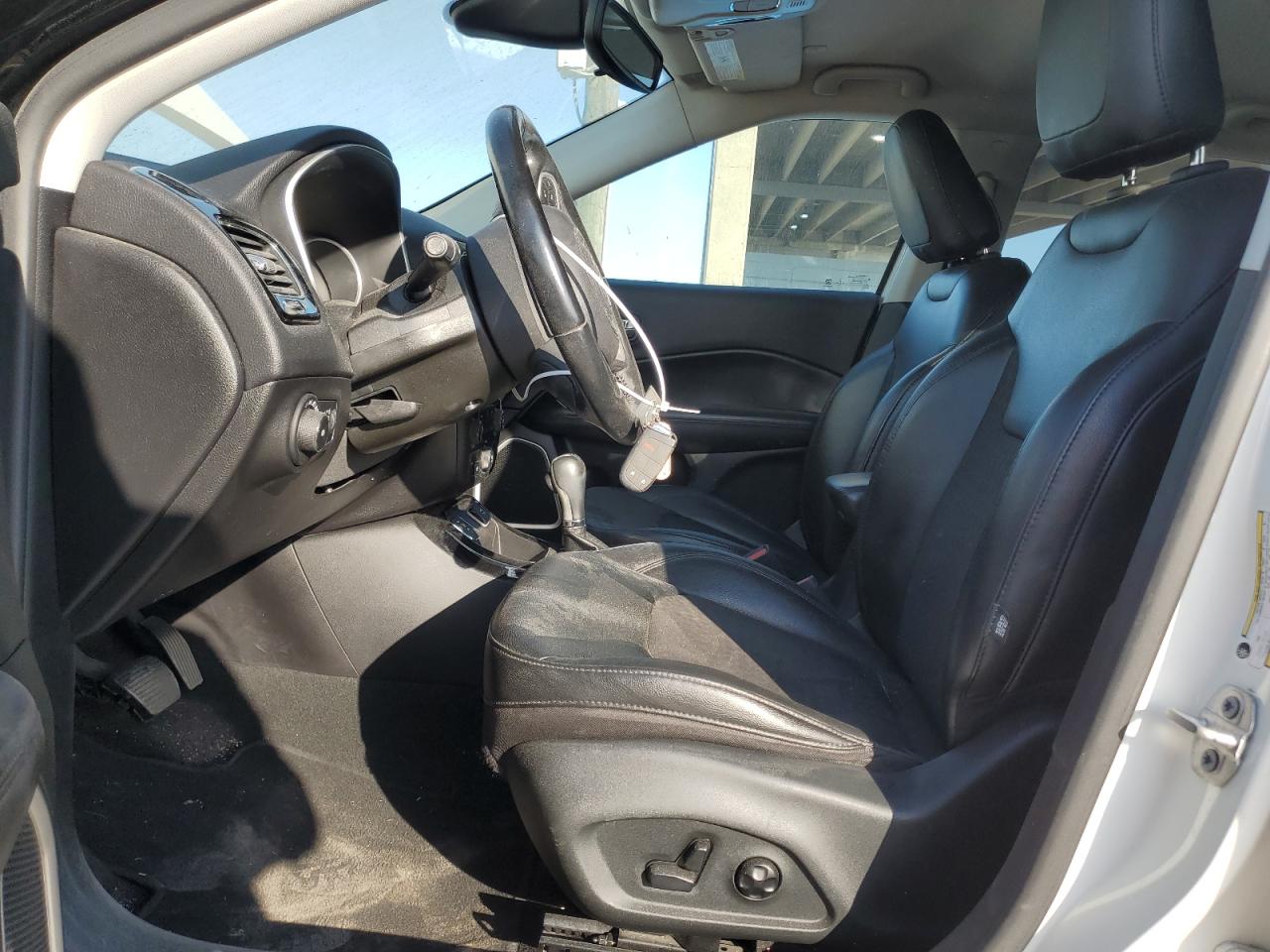 2020 Jeep Compass - Image 7