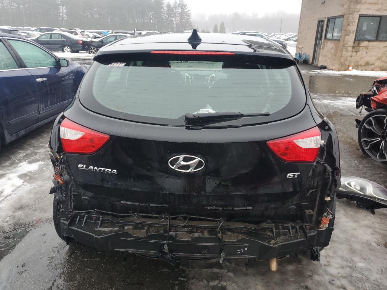 2013 Hyundai Elantra - Image 6