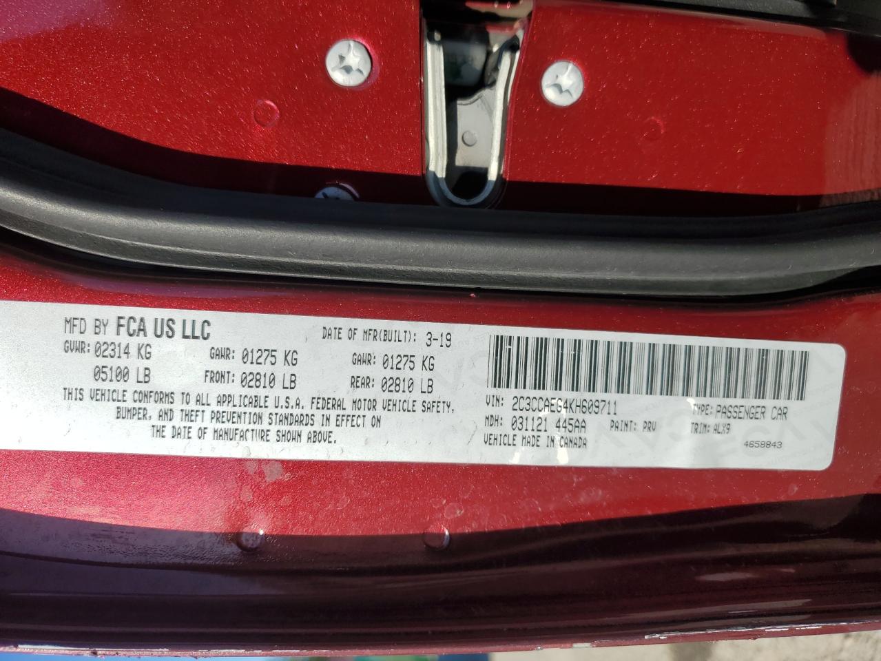 2019 Chrysler 300 - Image 13