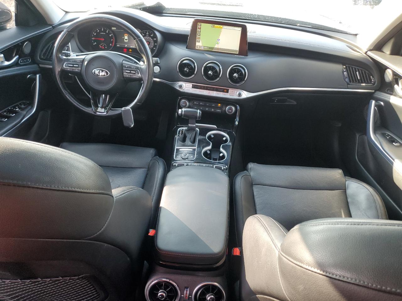 2018 Kia Stinger - Image 8