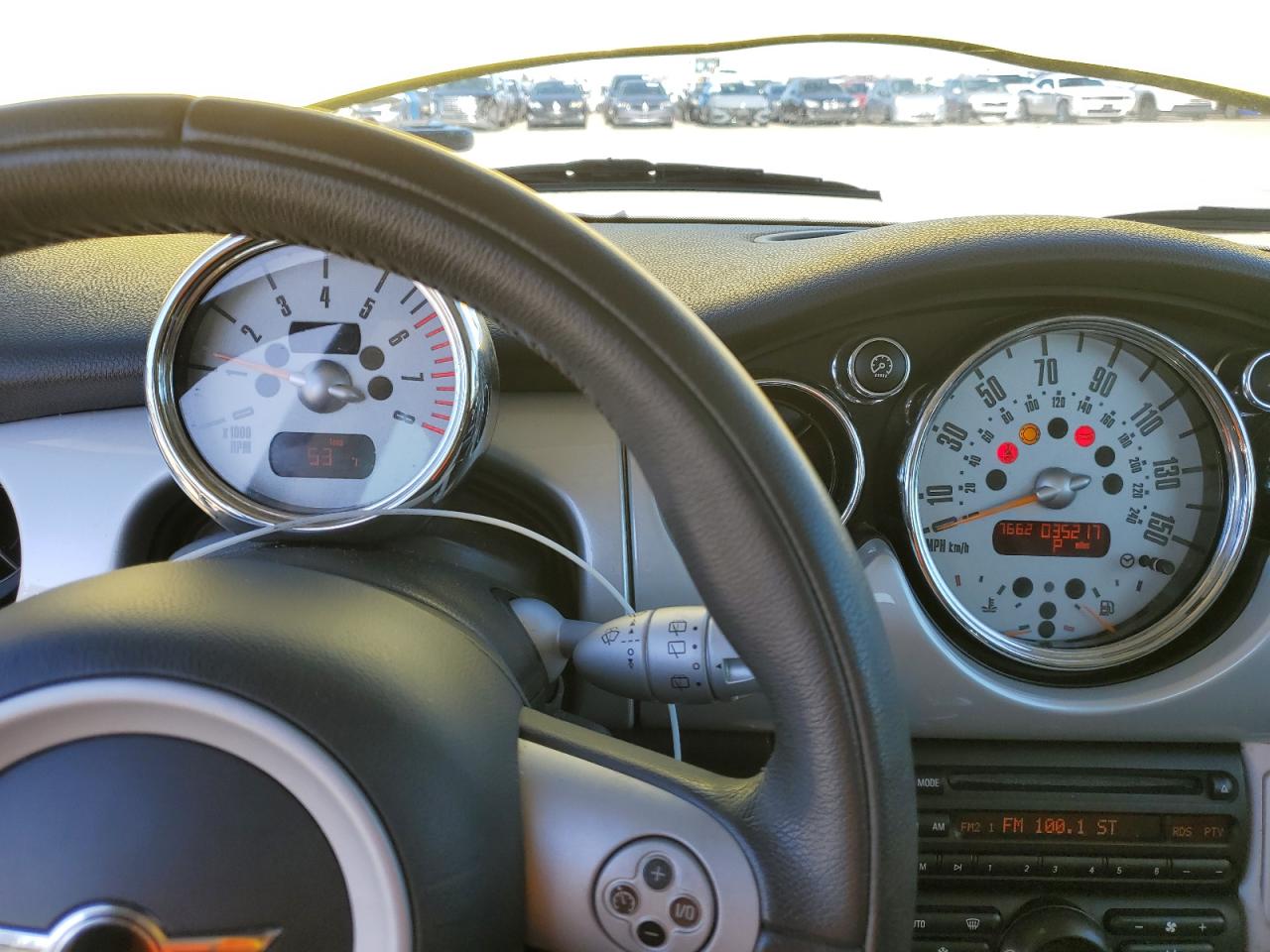 2005 MINI Cooper - Image 9