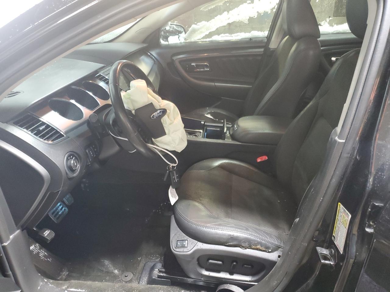 2012 Ford Taurus - Image 7