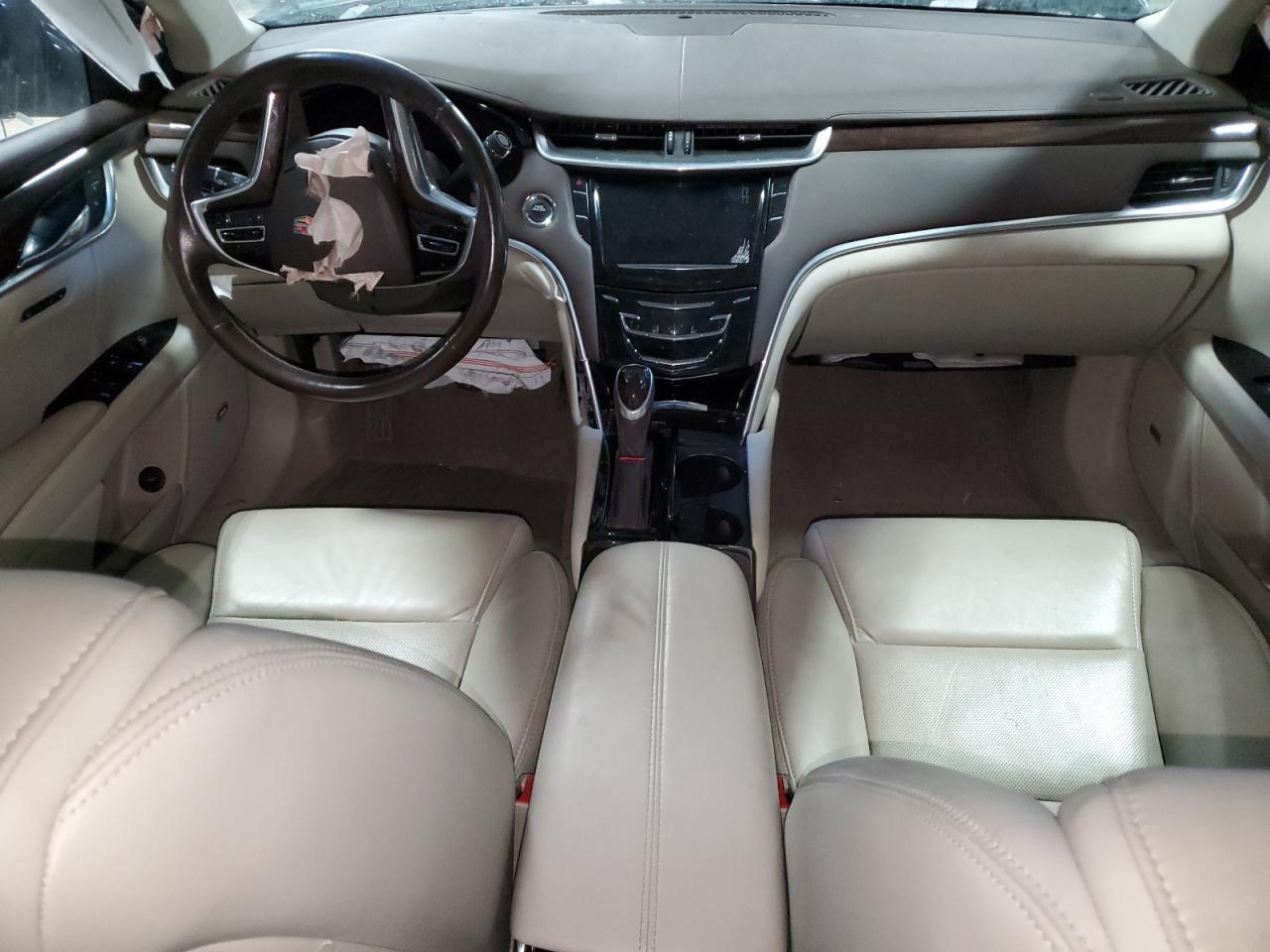 2016 Cadillac XTS - Image 8