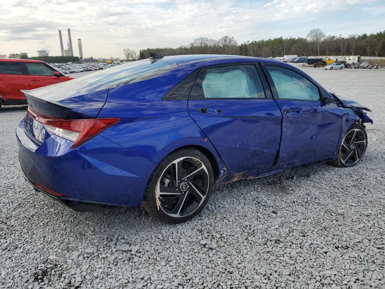 2023 Hyundai Elantra - Image 3