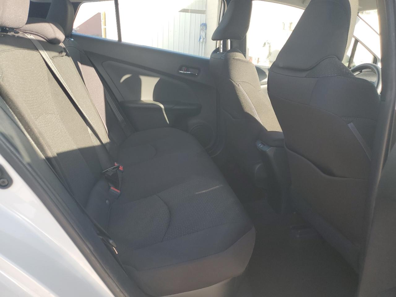 2019 Toyota Prius - Image 10