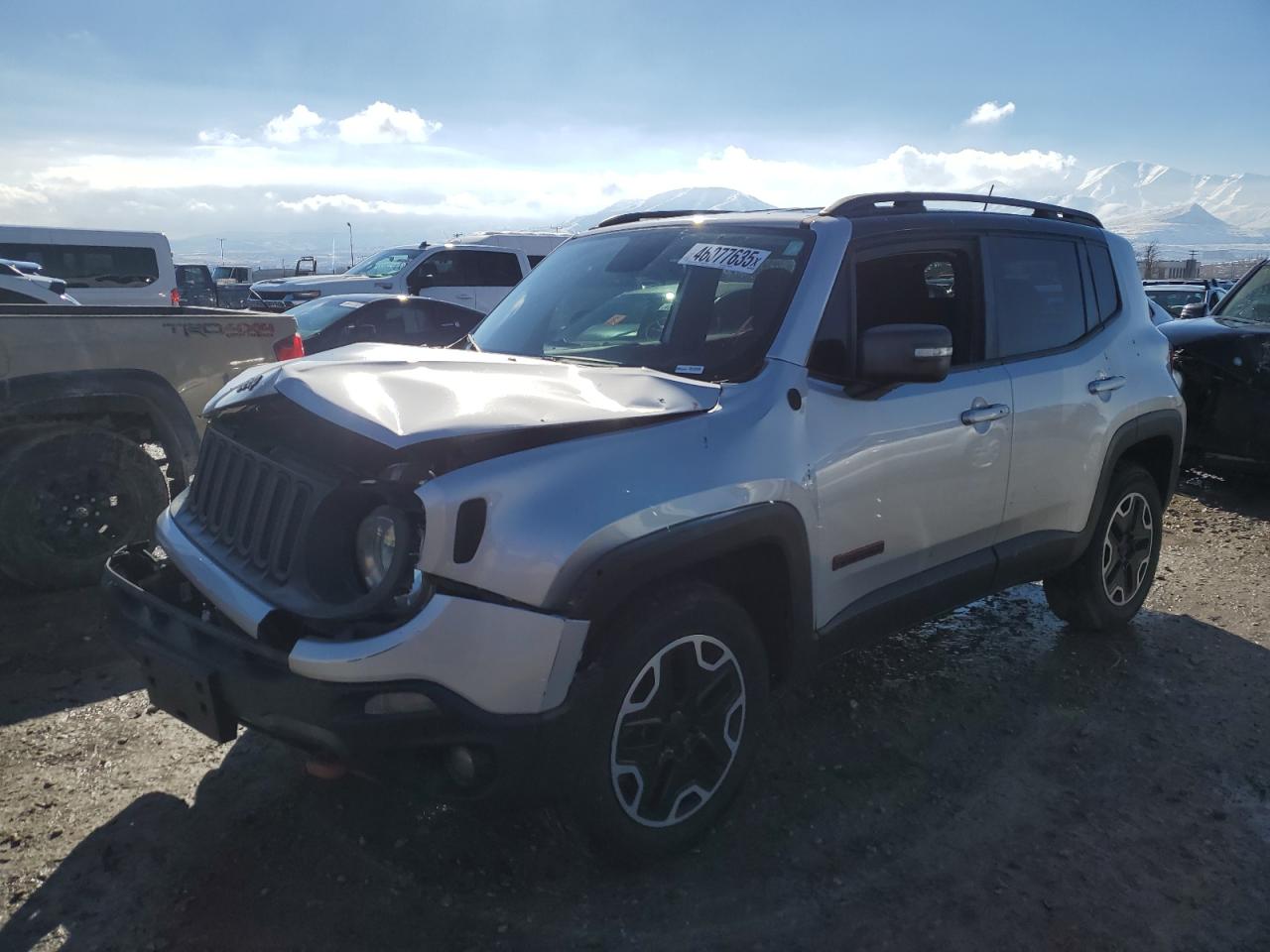 2015 Jeep Renegade Trailhawk zu verkaufen in Magna, UT - Front End