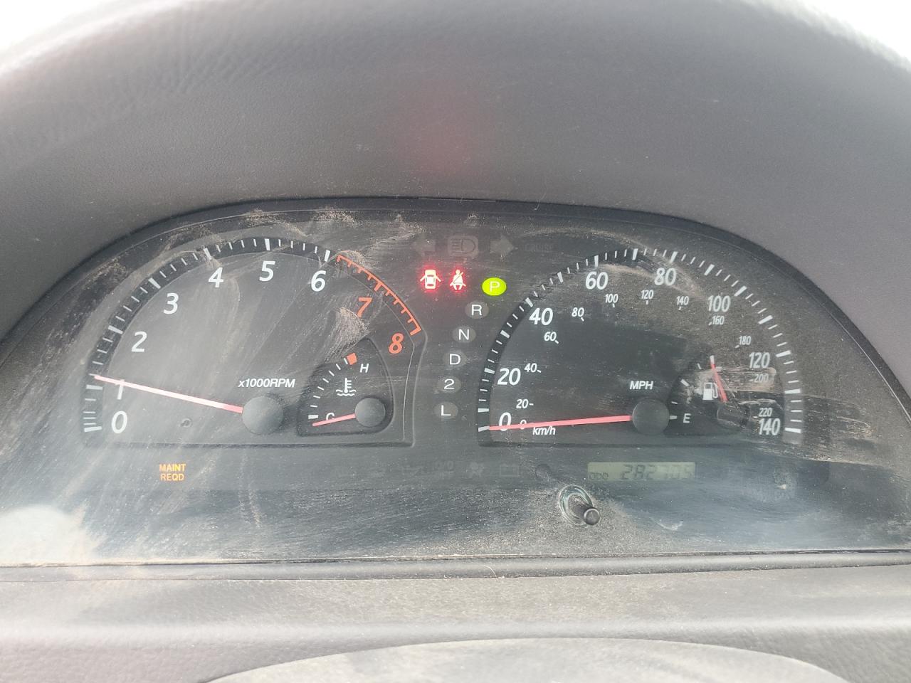 2004 Toyota Camry - Image 9