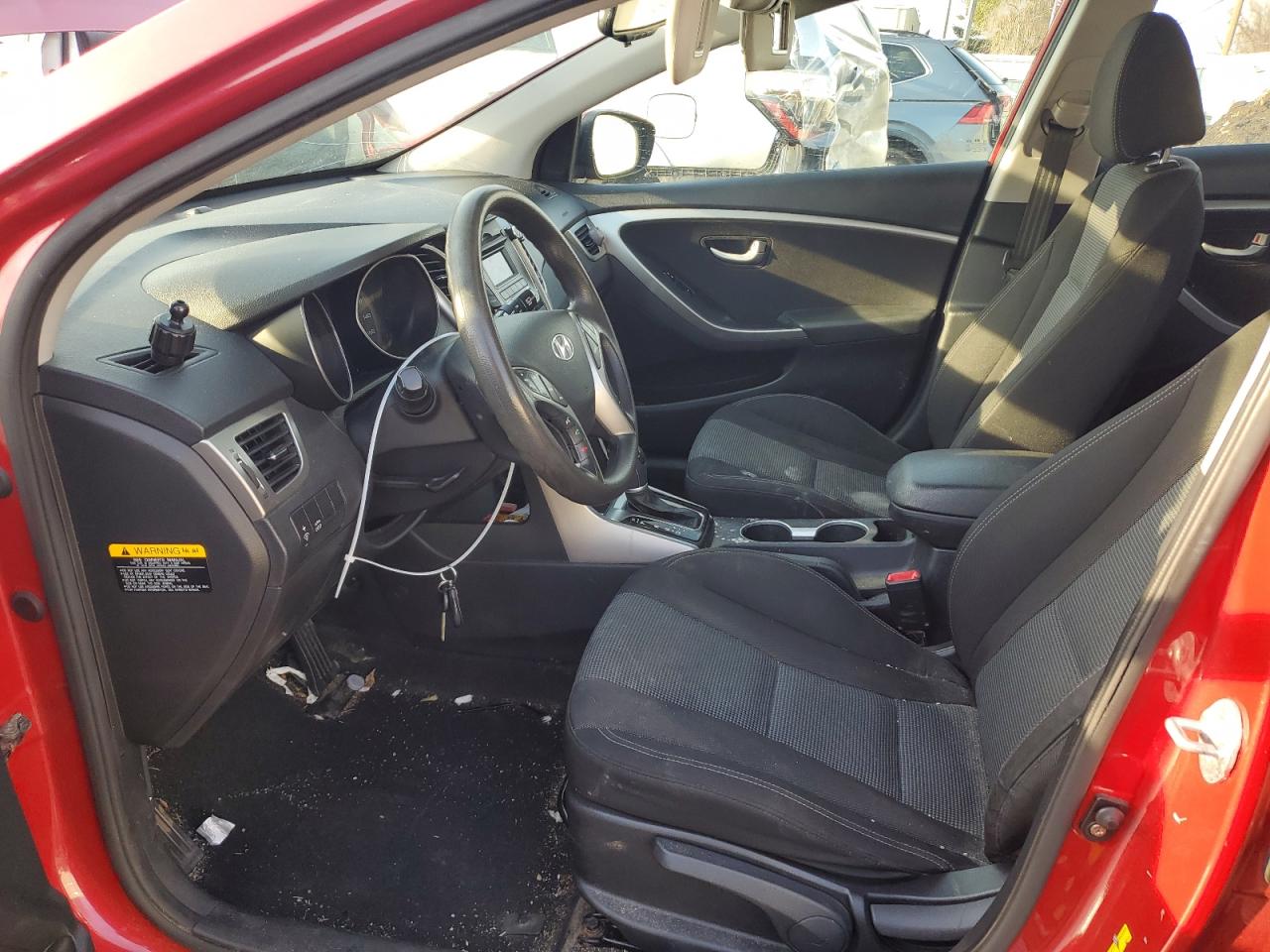 2013 Hyundai Elantra - Image 7