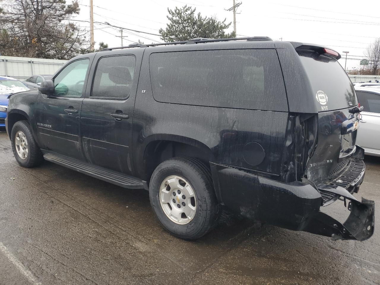 2014 Chevrolet Suburban - Image 2