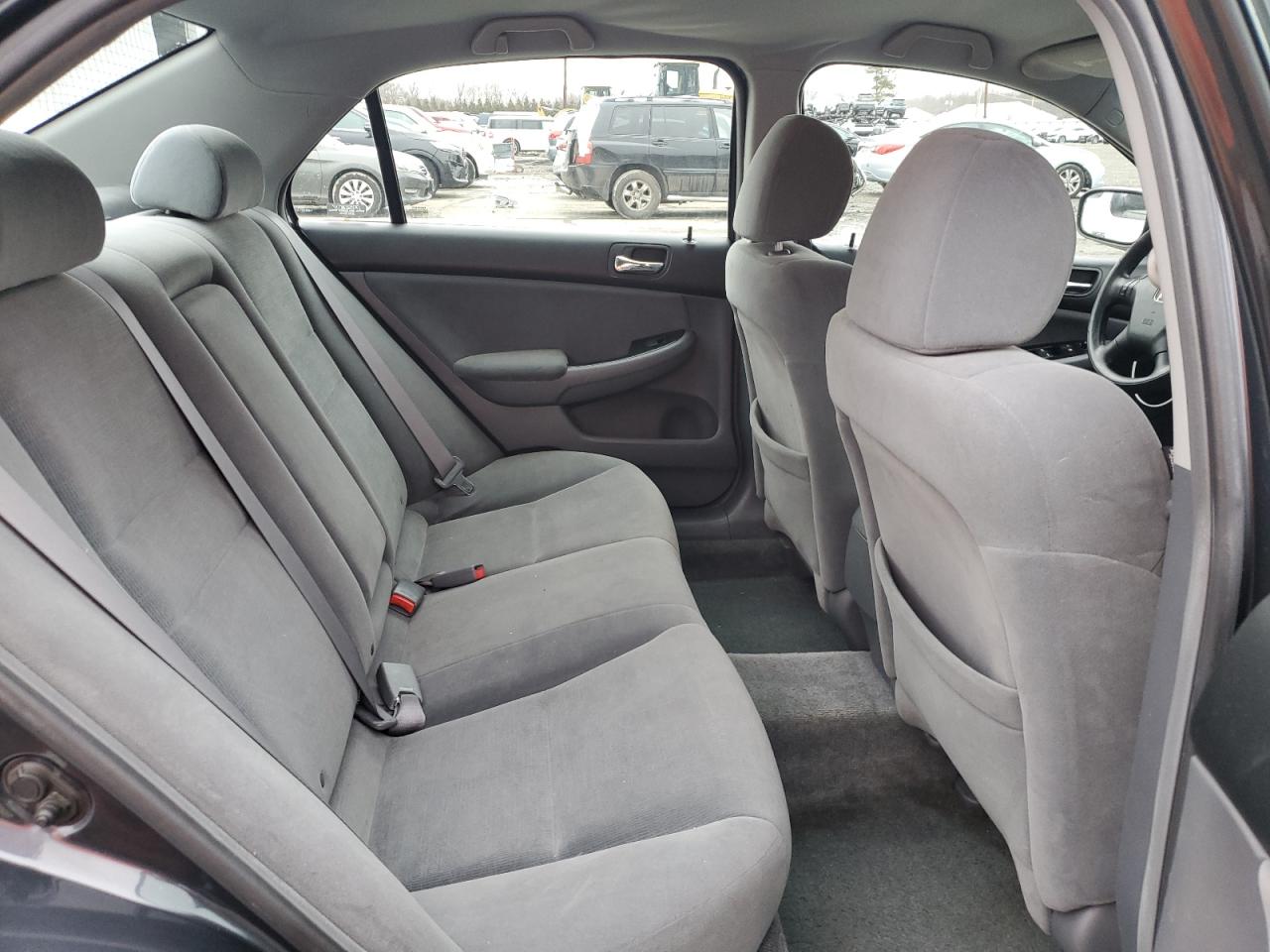 2006 Honda Accord - Image 10