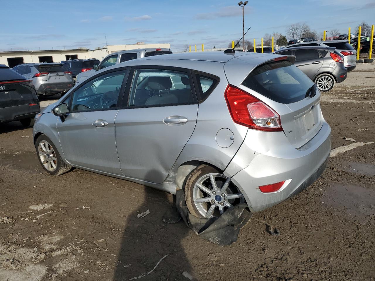 2015 Ford Fiesta - Image 2