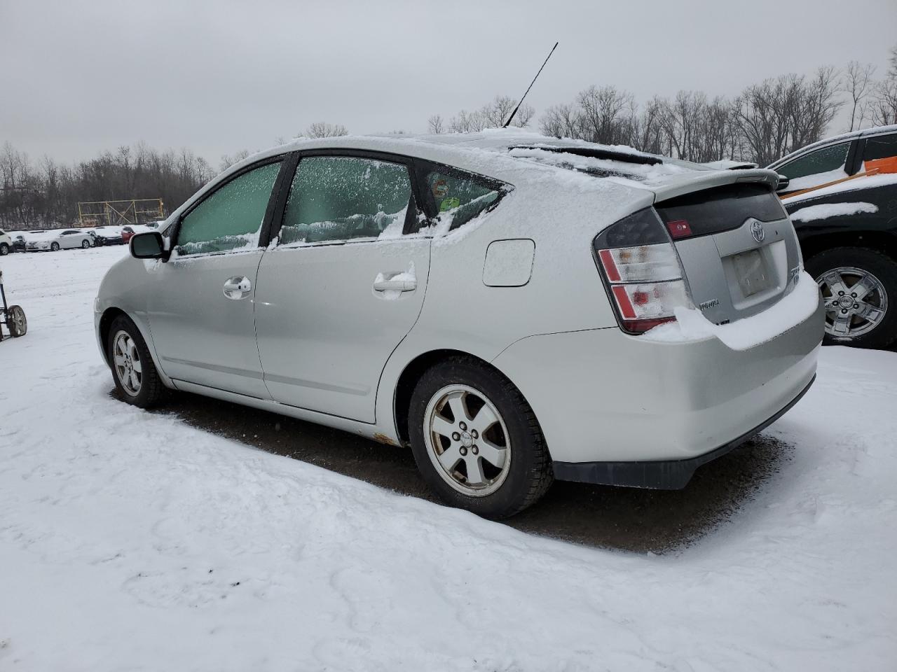 2005 Toyota Prius - Image 2